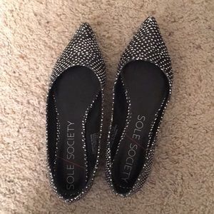 Black and white flats